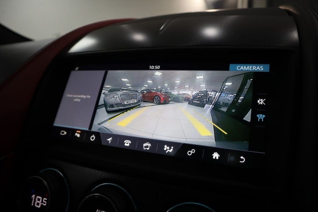 Used Jaguar F-Type 2019 for sale - 77263610: Photo 15