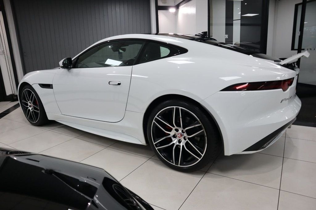 Used Jaguar F-Type 2019 for sale - 77263610: Photo 2