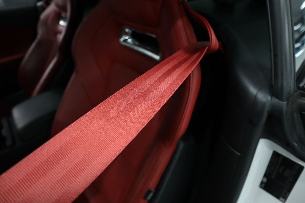 Used Jaguar F-Type 2019 for sale - 77263610: Photo 24