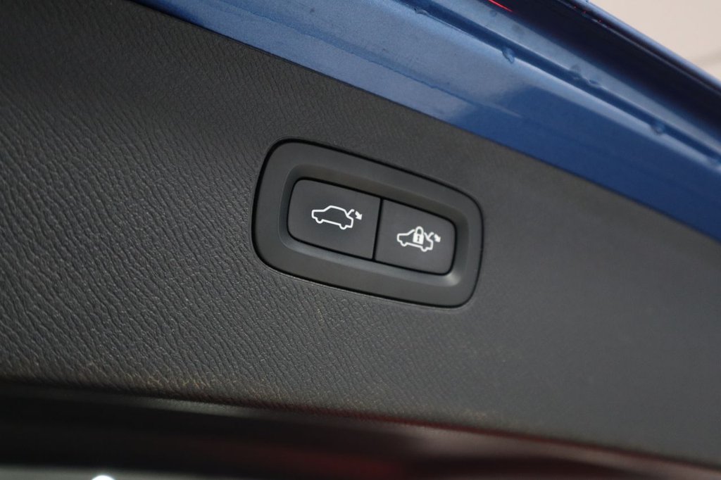 Used Volvo XC90 2019 for sale - 77672654: Photo 11