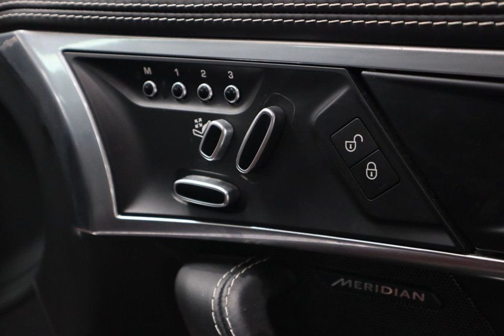 Used Jaguar F-Type 2019 for sale - 76417270: Photo 22