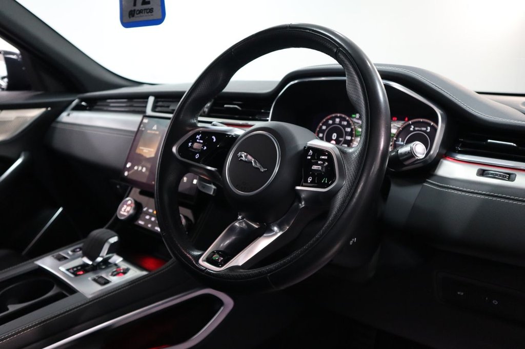 Used Jaguar F-Pace 2021 for sale - 76039202: Photo 21