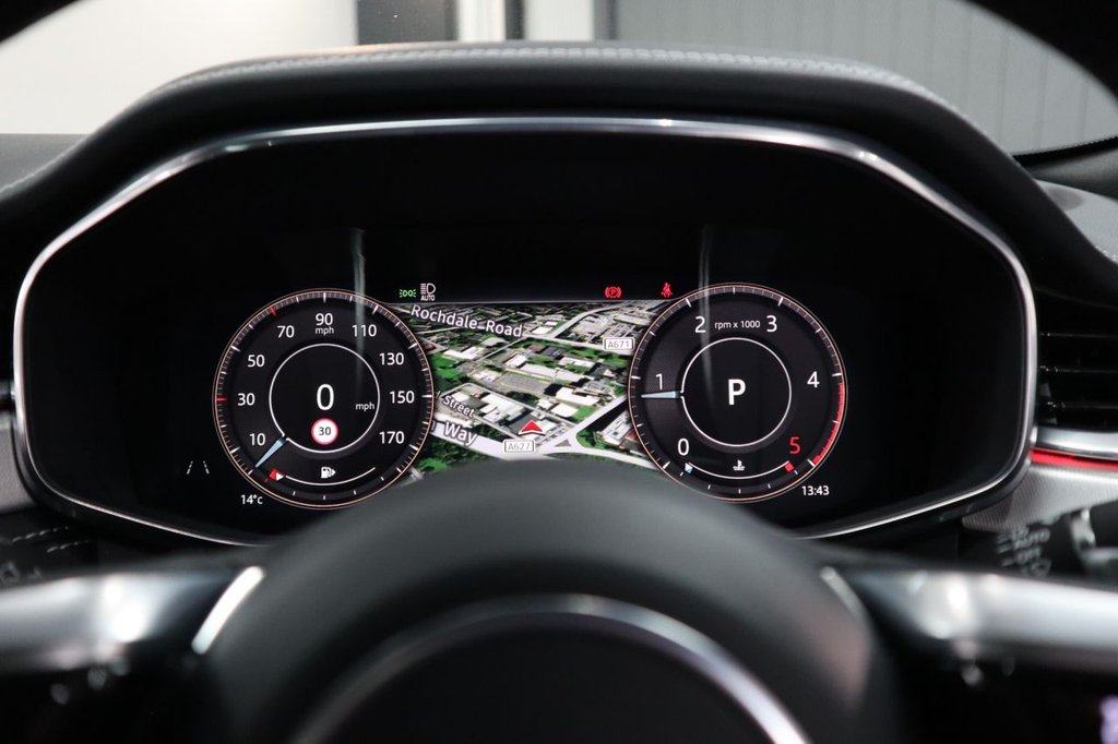 Used Jaguar F-Pace 2021 for sale - 76039202: Photo 25
