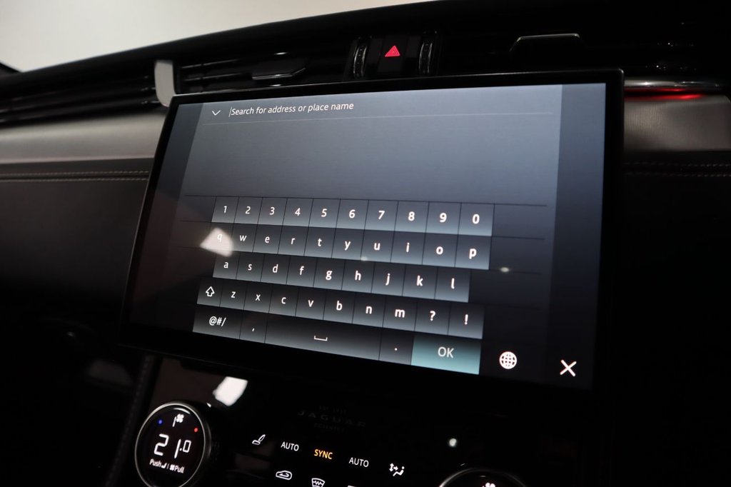 Used Jaguar F-Pace 2021 for sale - 76039202: Photo 36