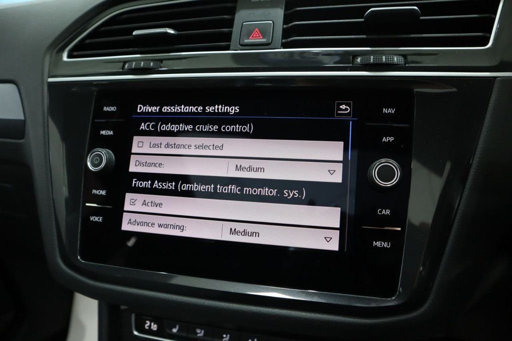 Used Volkswagen Tiguan 2018 for sale - 77672641: Photo 32