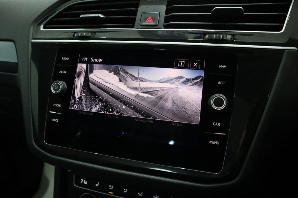 Used Volkswagen Tiguan 2018 for sale - 77672641: Photo 35