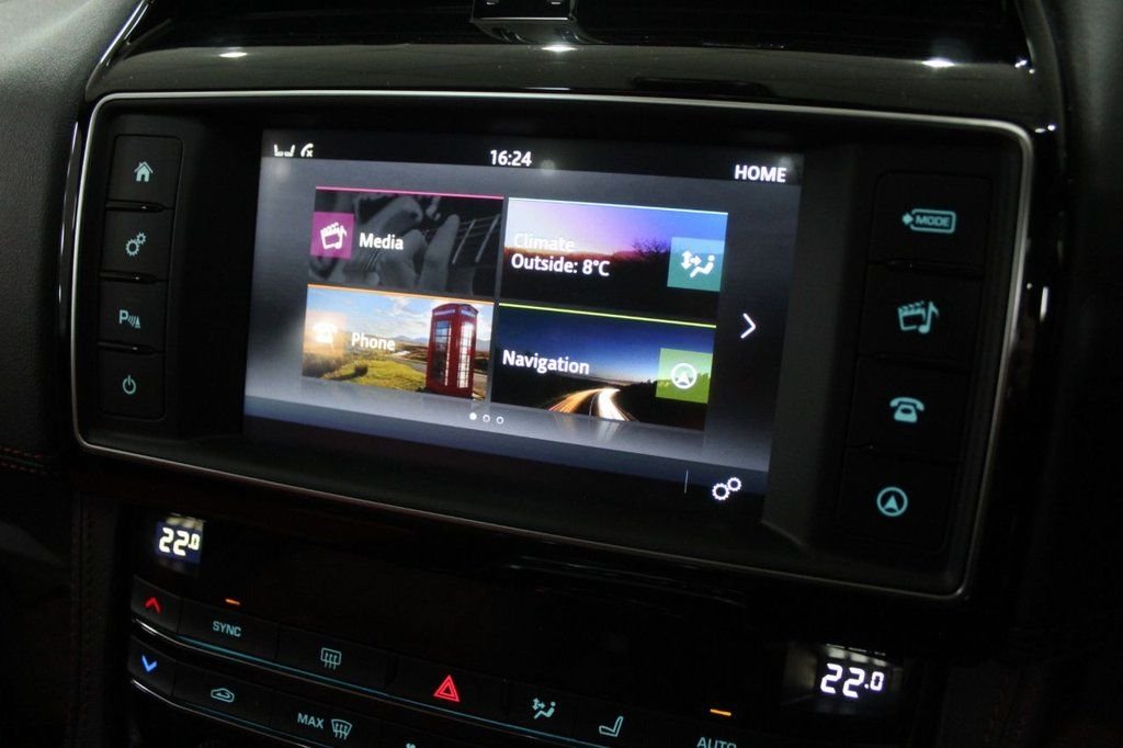 Used Jaguar F-Pace 2018 for sale - 76617667: Photo 20