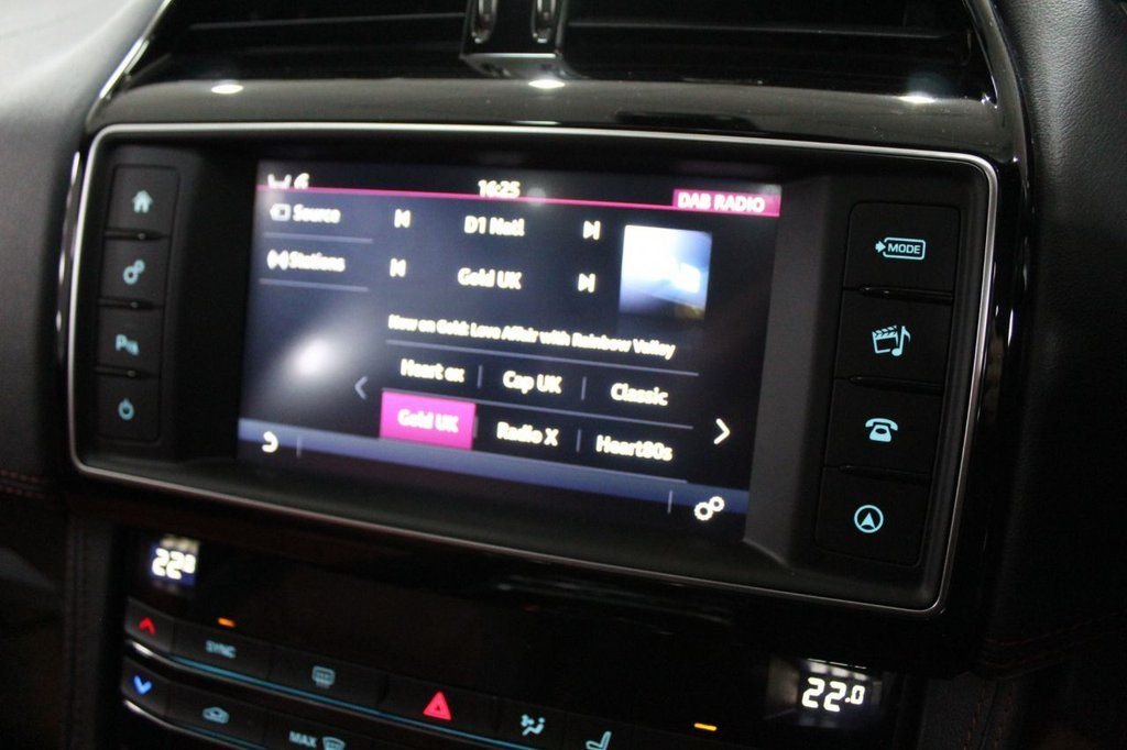 Used Jaguar F-Pace 2018 for sale - 76617667: Photo 22