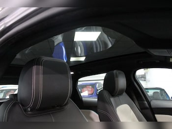 Used Jaguar F-Pace 2018 for sale - 76617667: Photo