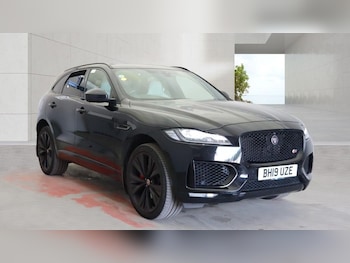 Used Jaguar F-Pace 2019 for sale - 79281309: Photo