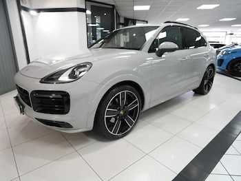 Used Porsche Cayenne 2023 for sale - 78828570: Photo