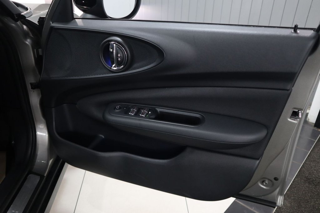 Used MINI Clubman 2020 for sale - 77557557: Photo 17