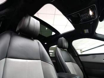 Used Land Rover Range Rover Velar 2024 for sale - 79221860: Photo