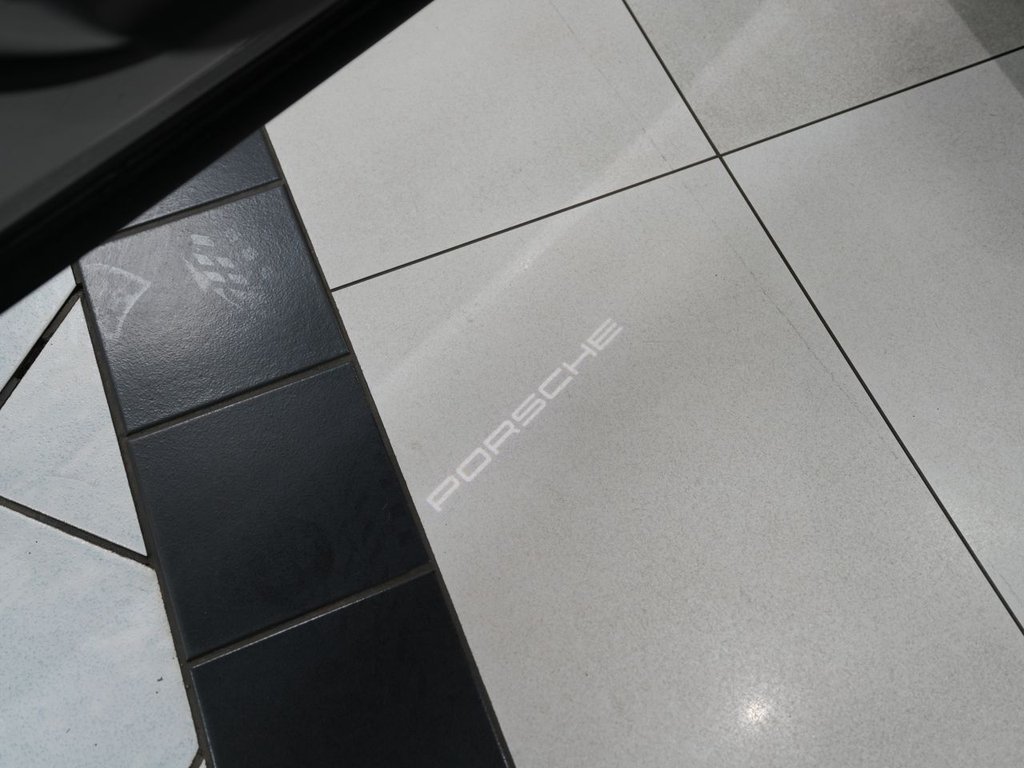 Used Porsche Cayenne 2023 for sale - 77810003: Photo 19