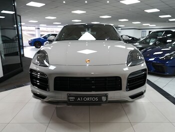 Used Porsche Cayenne 2023 for sale - 77810003: Photo