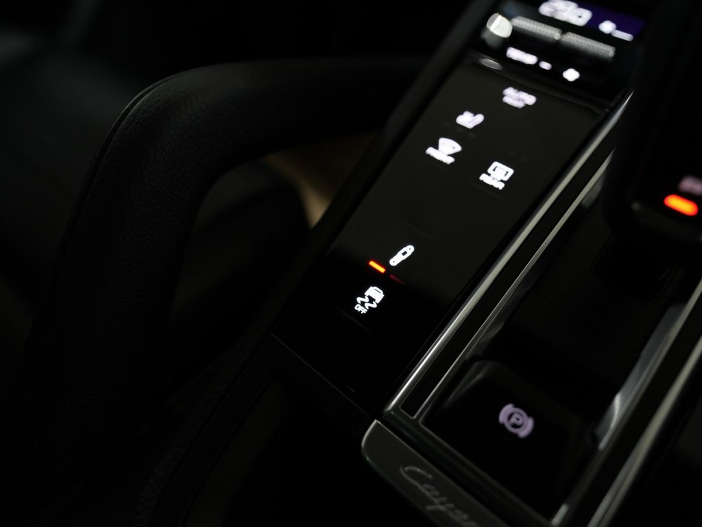 Used Porsche Cayenne 2023 for sale - 77810003: Photo 36