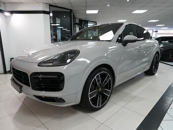 Used Porsche Cayenne 2023 for sale - 77810003: Photo