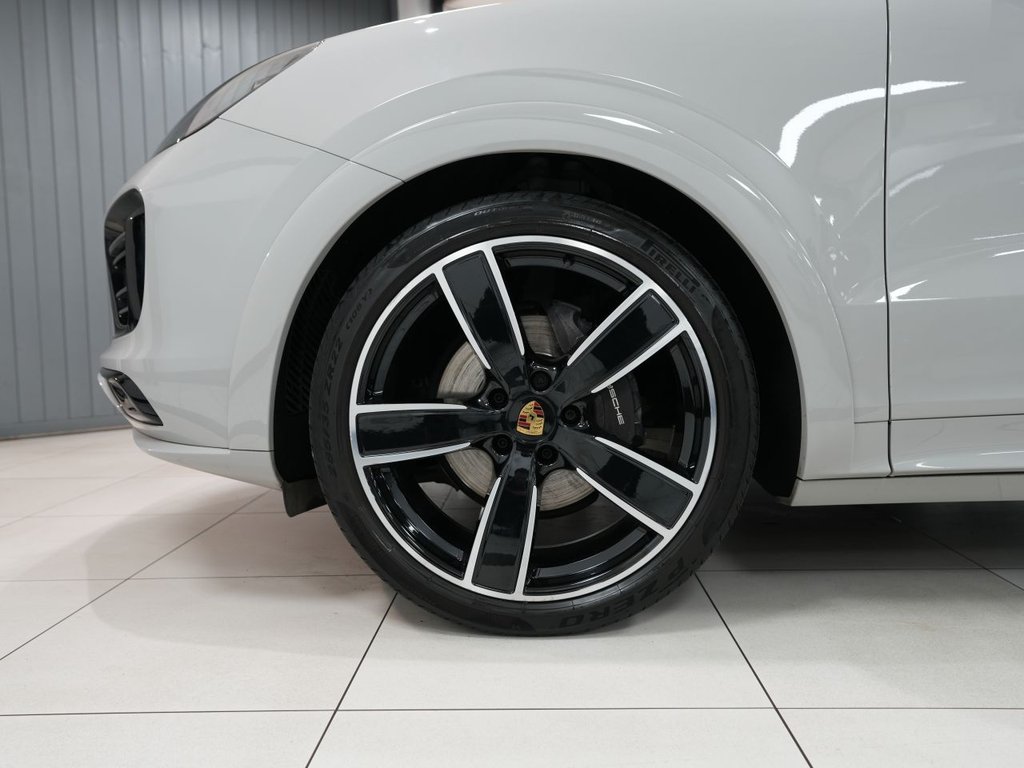 Used Porsche Cayenne 2023 for sale - 77810003: Photo 5
