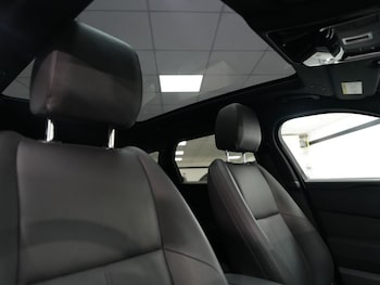 Used Land Rover Range Rover Velar 2023 for sale - 79288995: Photo