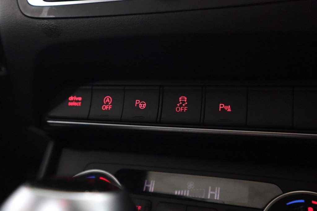 Used Audi Q3 2015 for sale - 77153846: Photo 27