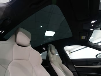 Used Porsche Taycan 2020 for sale - 78271836: Photo