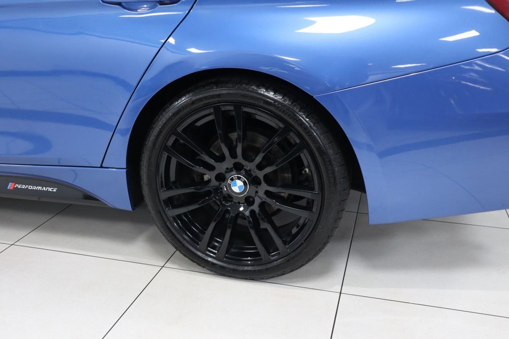 Used BMW 3 Series 2015 for sale - 76322884: Photo 5