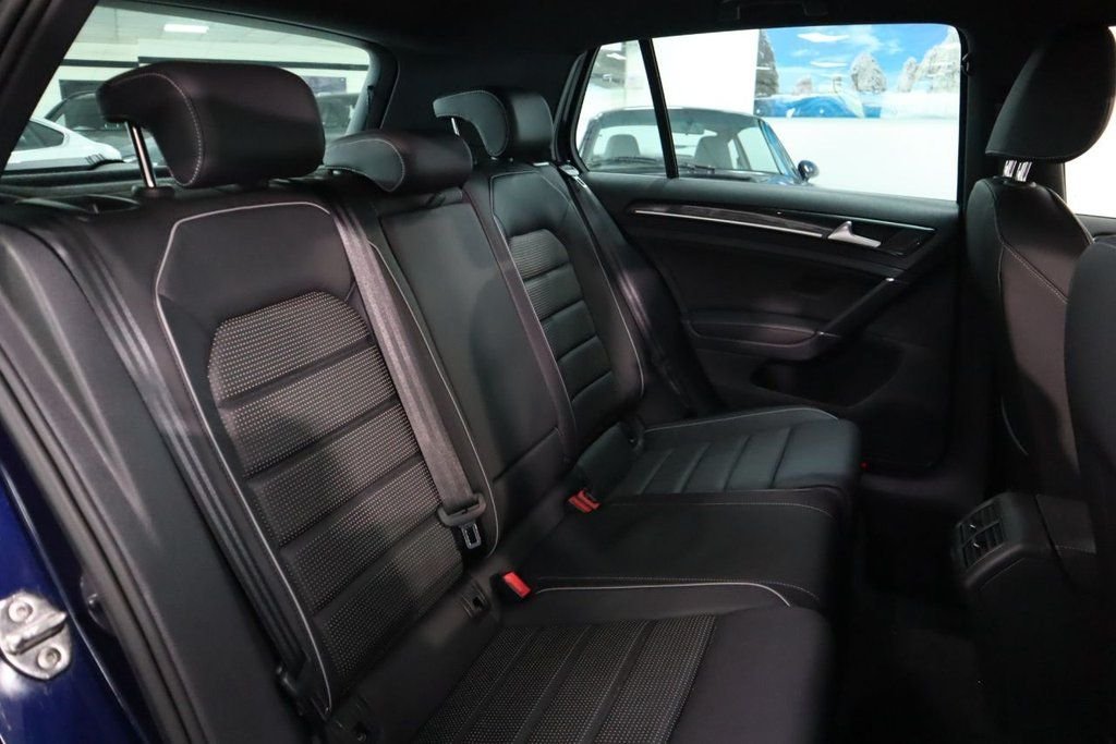 Used Volkswagen Golf 2019 for sale - 77122344: Photo 11