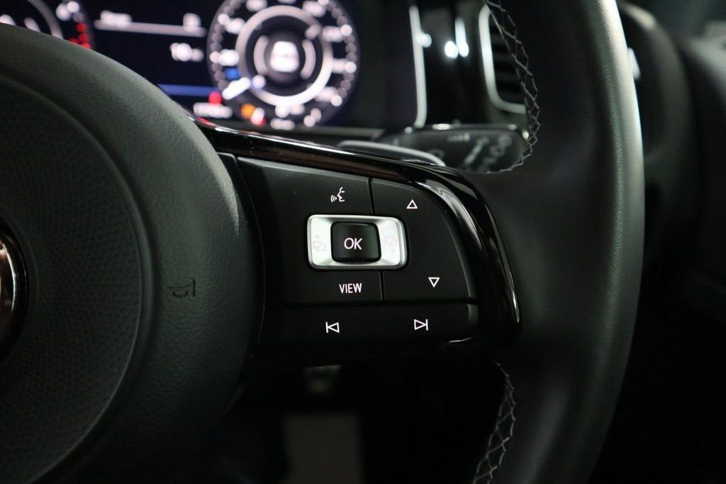 Used Volkswagen Golf 2019 for sale - 77122344: Photo 23