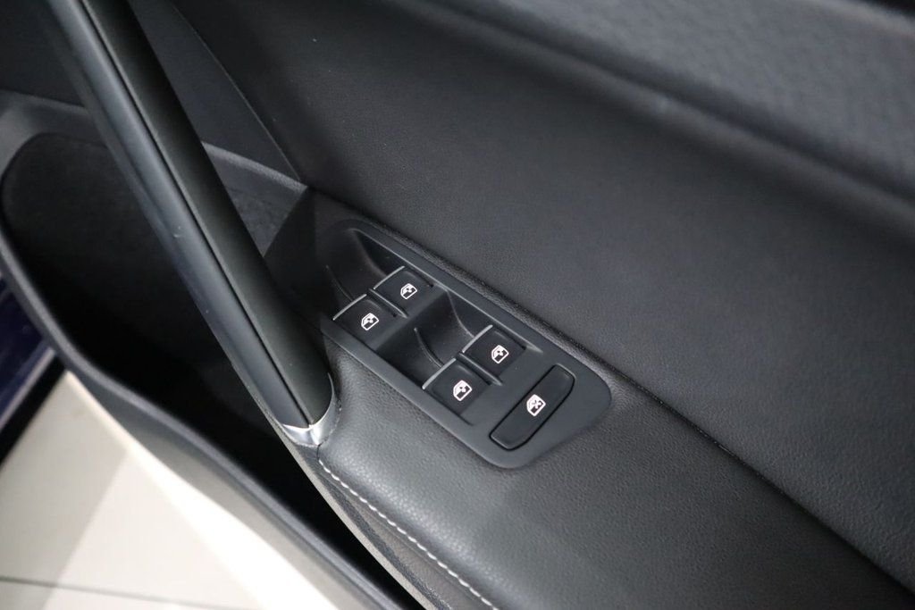 Used Volkswagen Golf 2019 for sale - 77122344: Photo 9