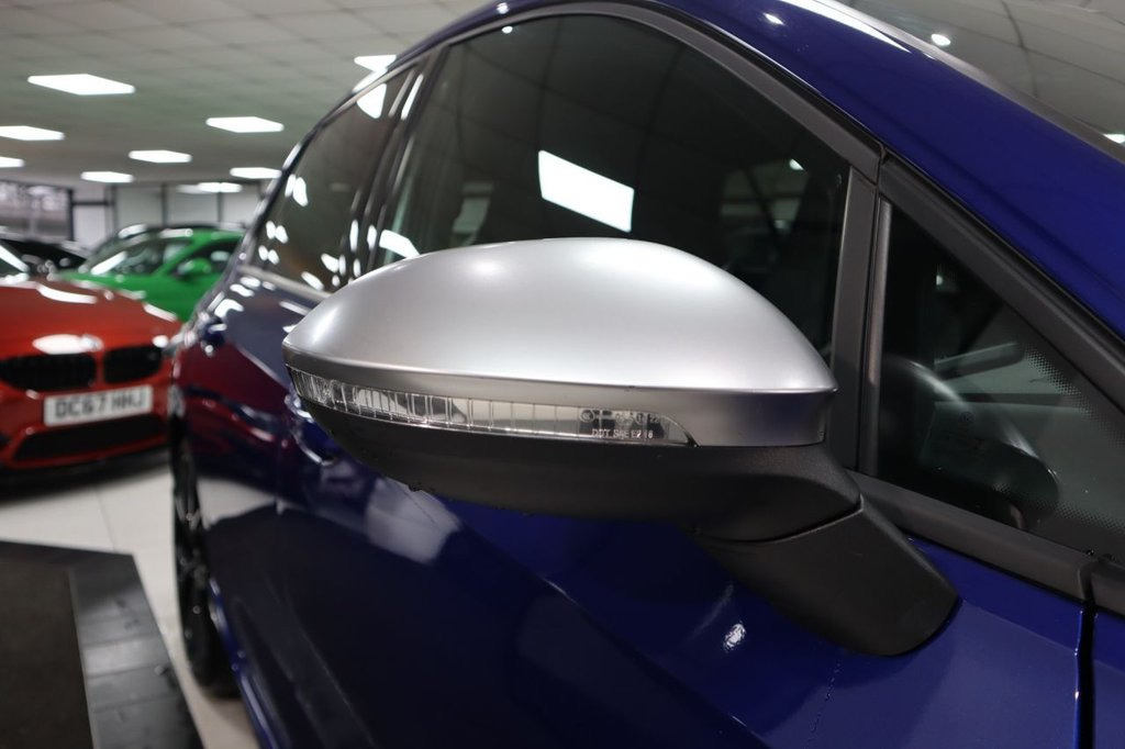 Used Volkswagen Golf 2021 for sale - 76617708: Photo 13