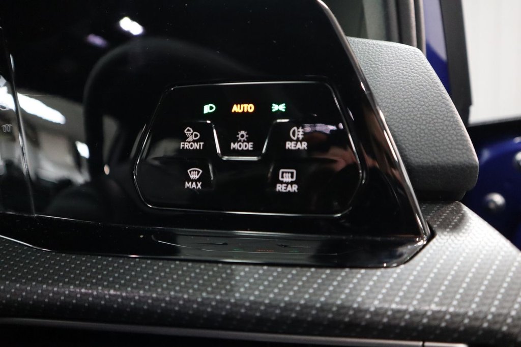 Used Volkswagen Golf 2021 for sale - 76617708: Photo 36