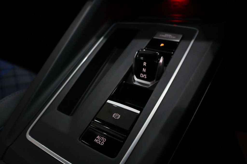 Used Volkswagen Golf 2021 for sale - 76617708: Photo 40