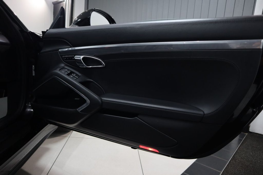 Used Porsche 911 2015 for sale - 76297196: Photo 13