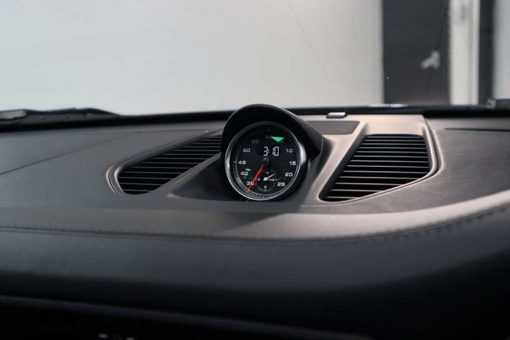 Used Porsche 911 2015 for sale - 76297196: Photo 38