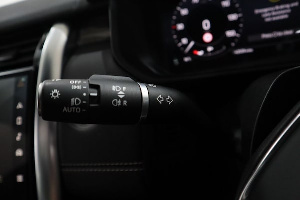 Used Land Rover Discovery 2022 for sale - 75335994: Photo 39