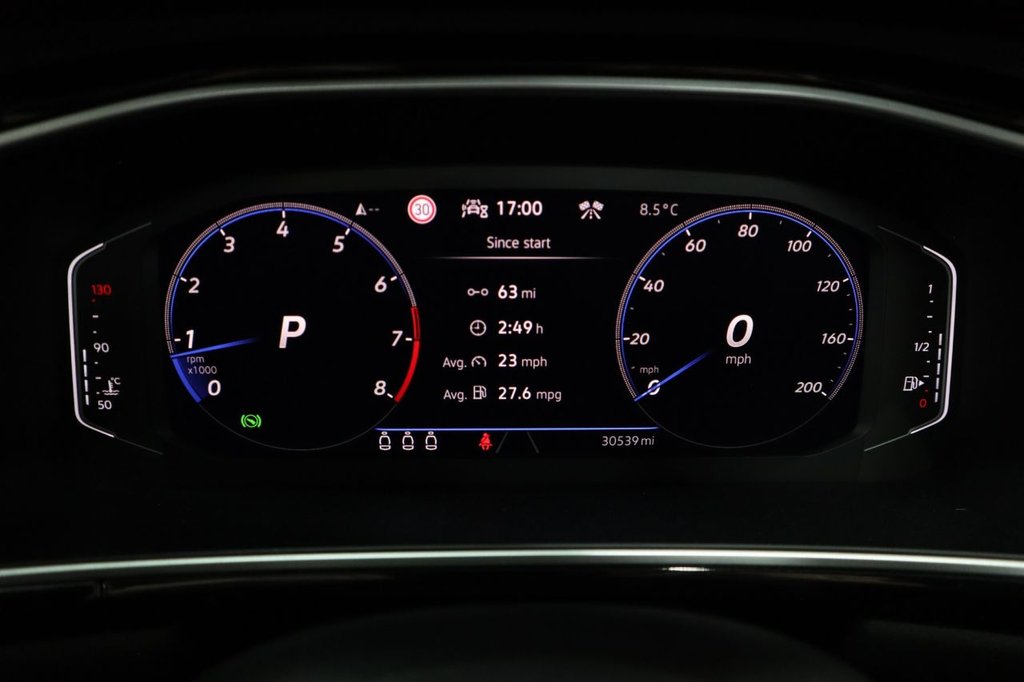 Used Volkswagen T-Roc 2023 for sale - 77276080: Photo 35