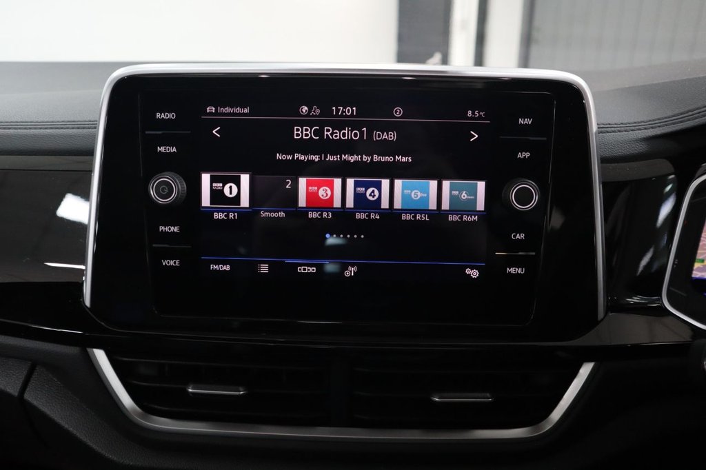 Used Volkswagen T-Roc 2023 for sale - 77276080: Photo 40