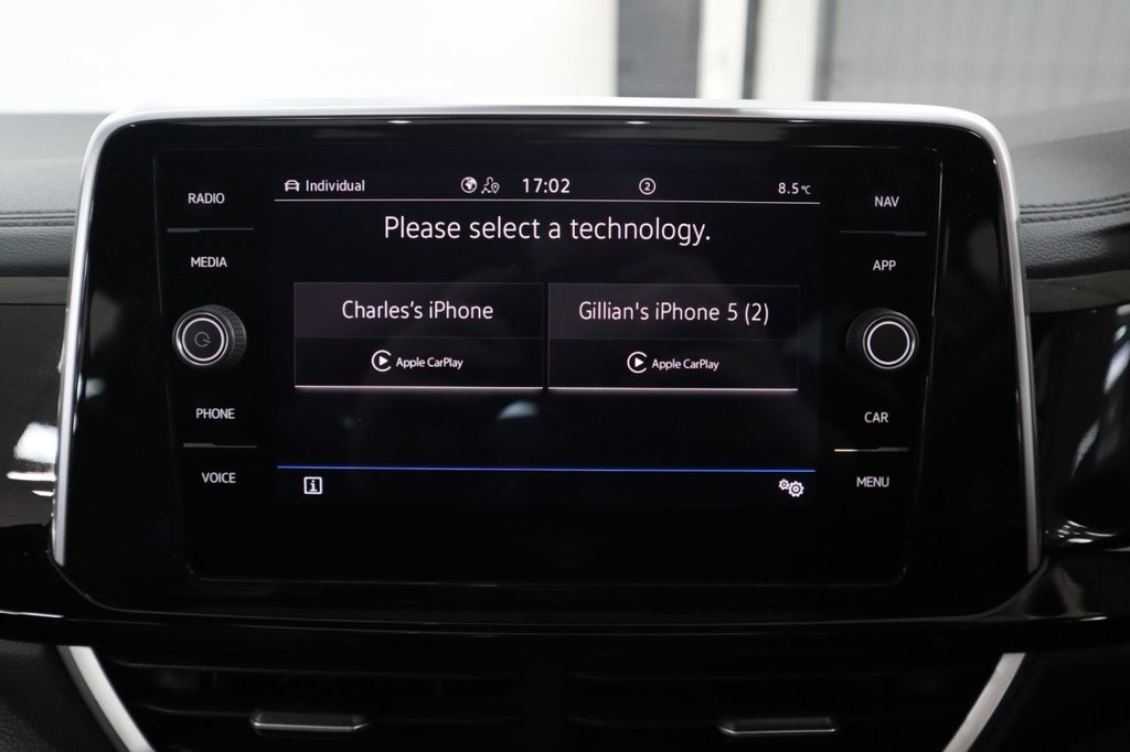 Used Volkswagen T-Roc 2023 for sale - 77276080: Photo 41