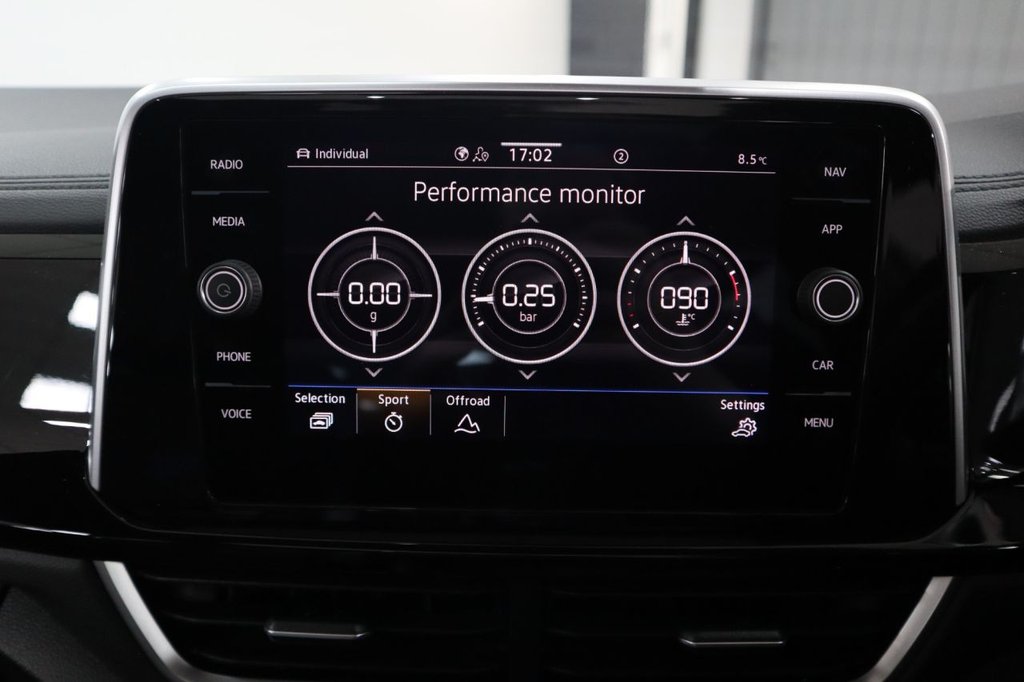 Used Volkswagen T-Roc 2023 for sale - 77276080: Photo 44