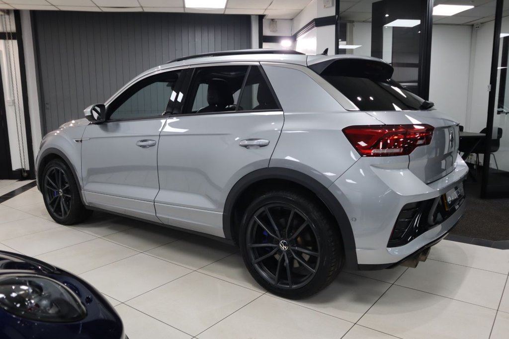 Used Volkswagen T-Roc 2023 for sale - 77276080: Photo 7