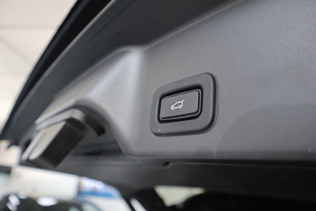 Used Land Rover Range Rover Evoque 2021 for sale - 76454352: Photo 11