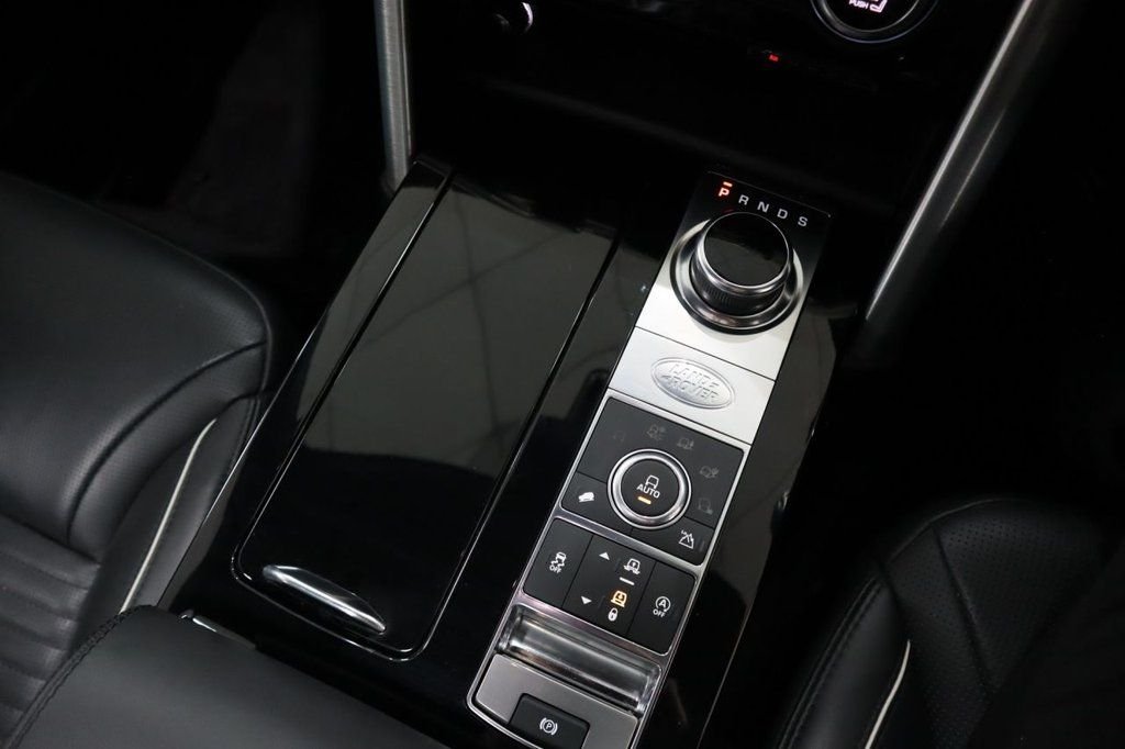 Used Land Rover Discovery 2020 for sale - 77642658: Photo 11