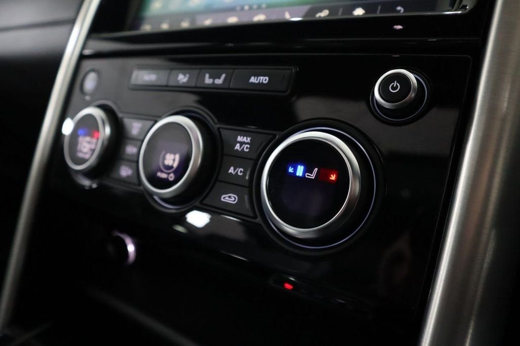 Used Land Rover Discovery 2020 for sale - 77642658: Photo 13