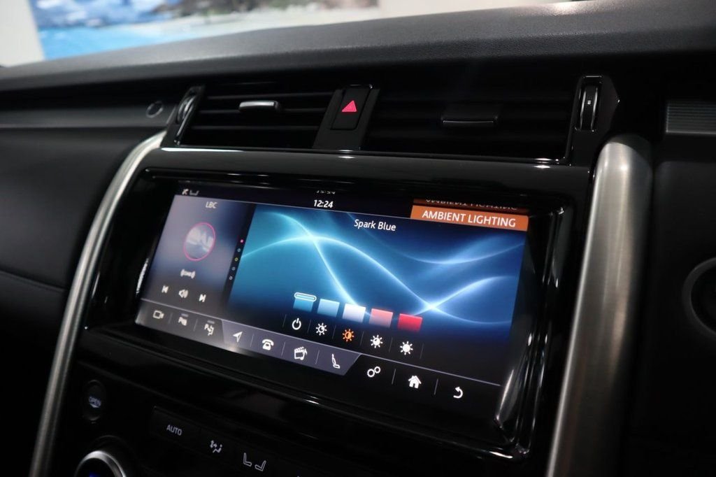 Used Land Rover Discovery 2020 for sale - 77642658: Photo 24