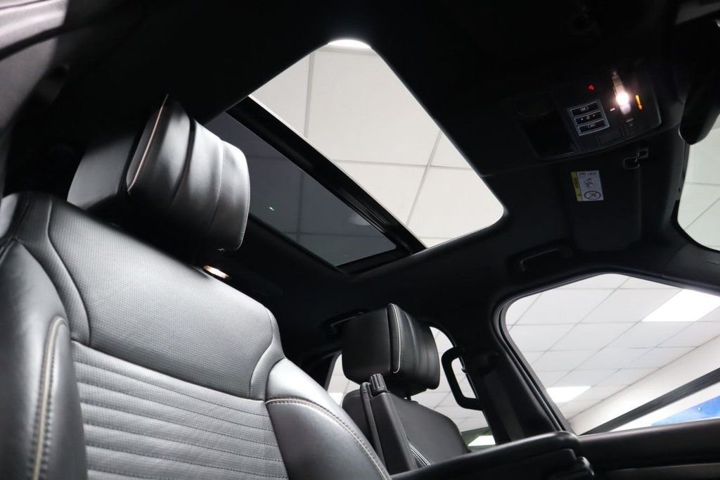 Used Land Rover Discovery 2020 for sale - 77642658: Photo 3