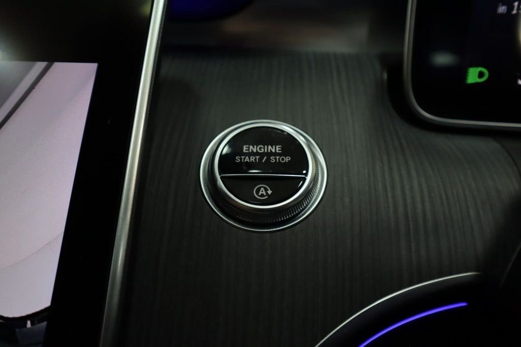 Used Mercedes-Benz C Class 2022 for sale - 76848138: Photo 48