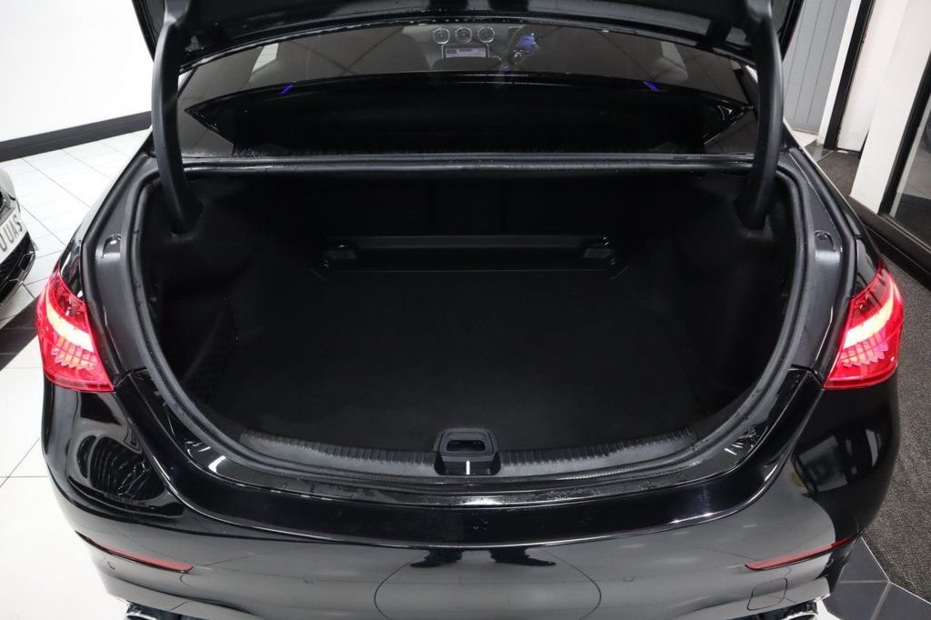 Used Mercedes-Benz C Class 2022 for sale - 76848138: Photo 9