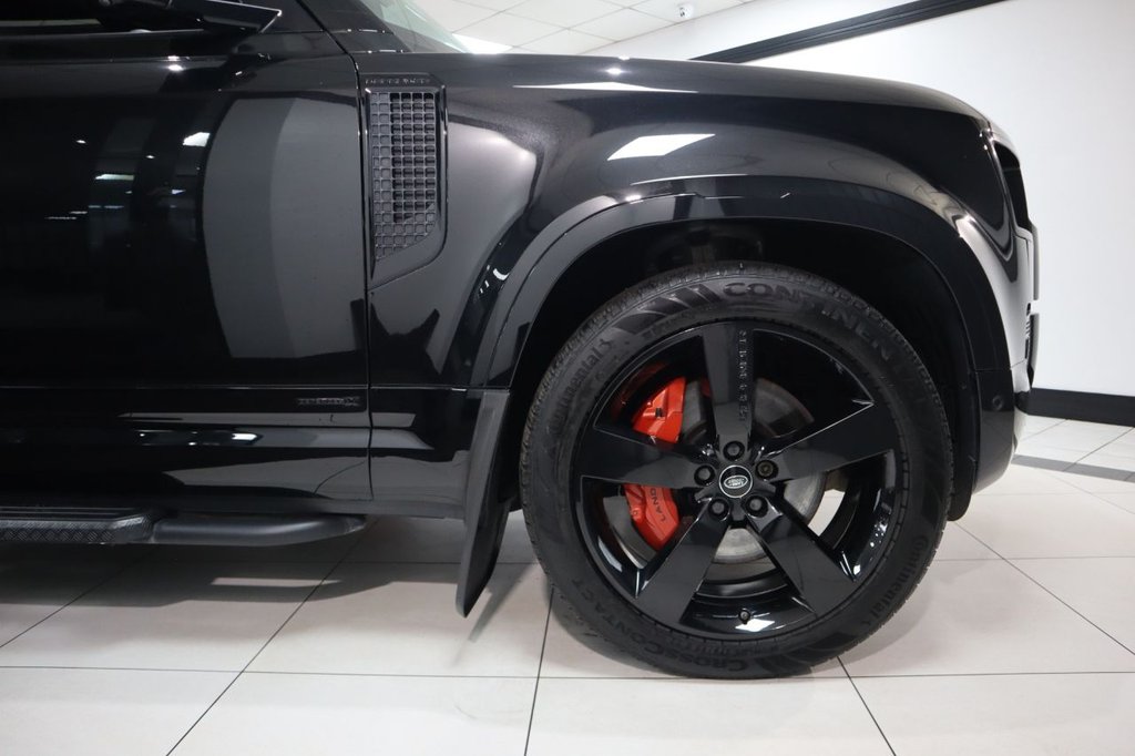 Used Land Rover Defender 2021 for sale - 76086403: Photo 11
