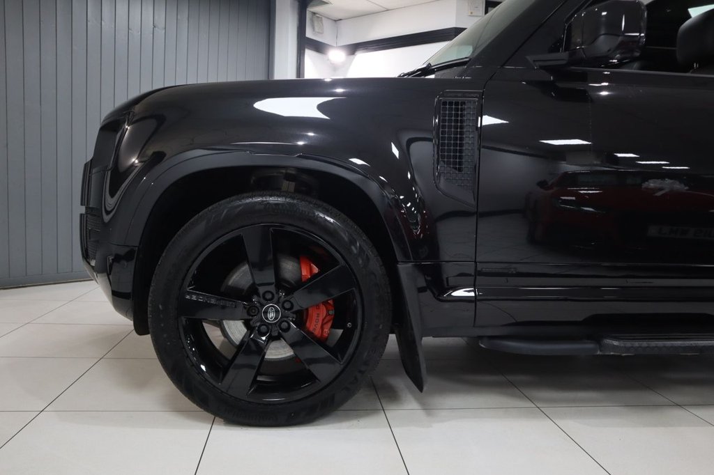 Used Land Rover Defender 2021 for sale - 76086403: Photo 13