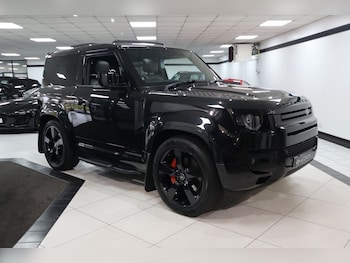 Land Rover - Defender